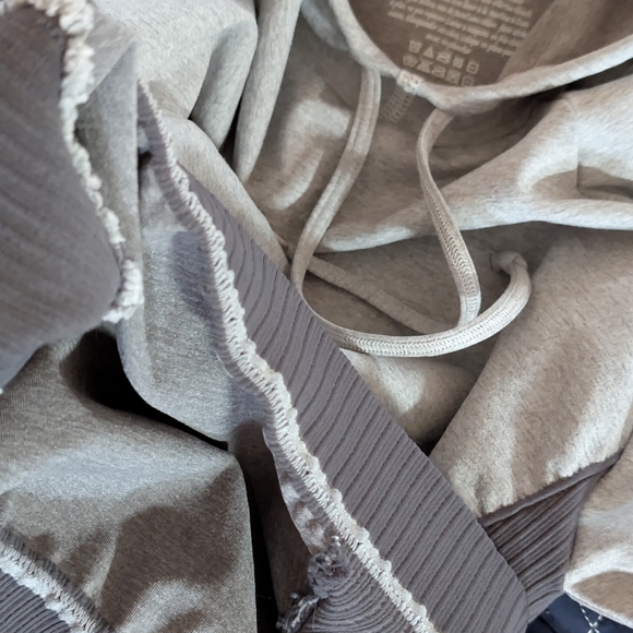 Gray Lightweight Pullover with Subtle Ribbing - Picture 10 of 17